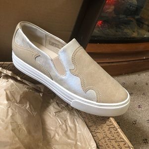 Ariat Unbridled, Gigi size 8